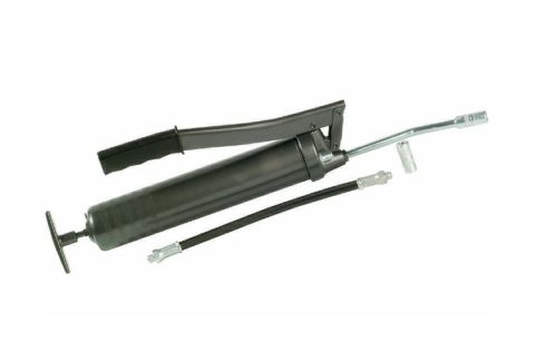 Vetpomp met arm met versterkte slang